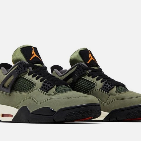 Jordan 4s undefeated dead stock NWT size 12m Sneakers in Green and Black - Picture 13 of 13